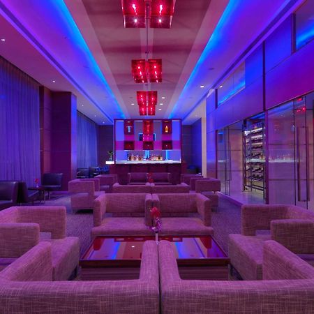 Radisson Blu Hotel, Greater Noida Ngoại thất bức ảnh The bar at the 101 lounge